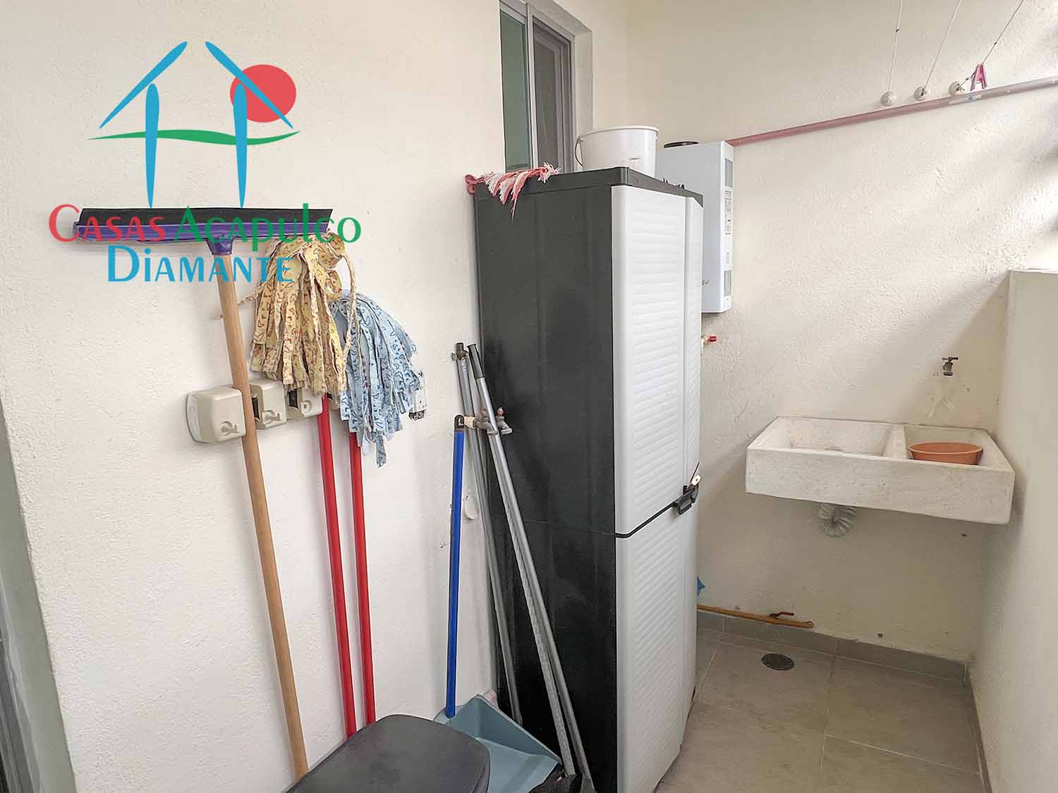 Diamante Residencial Ave Paraíso C 201 - Lavandería 1